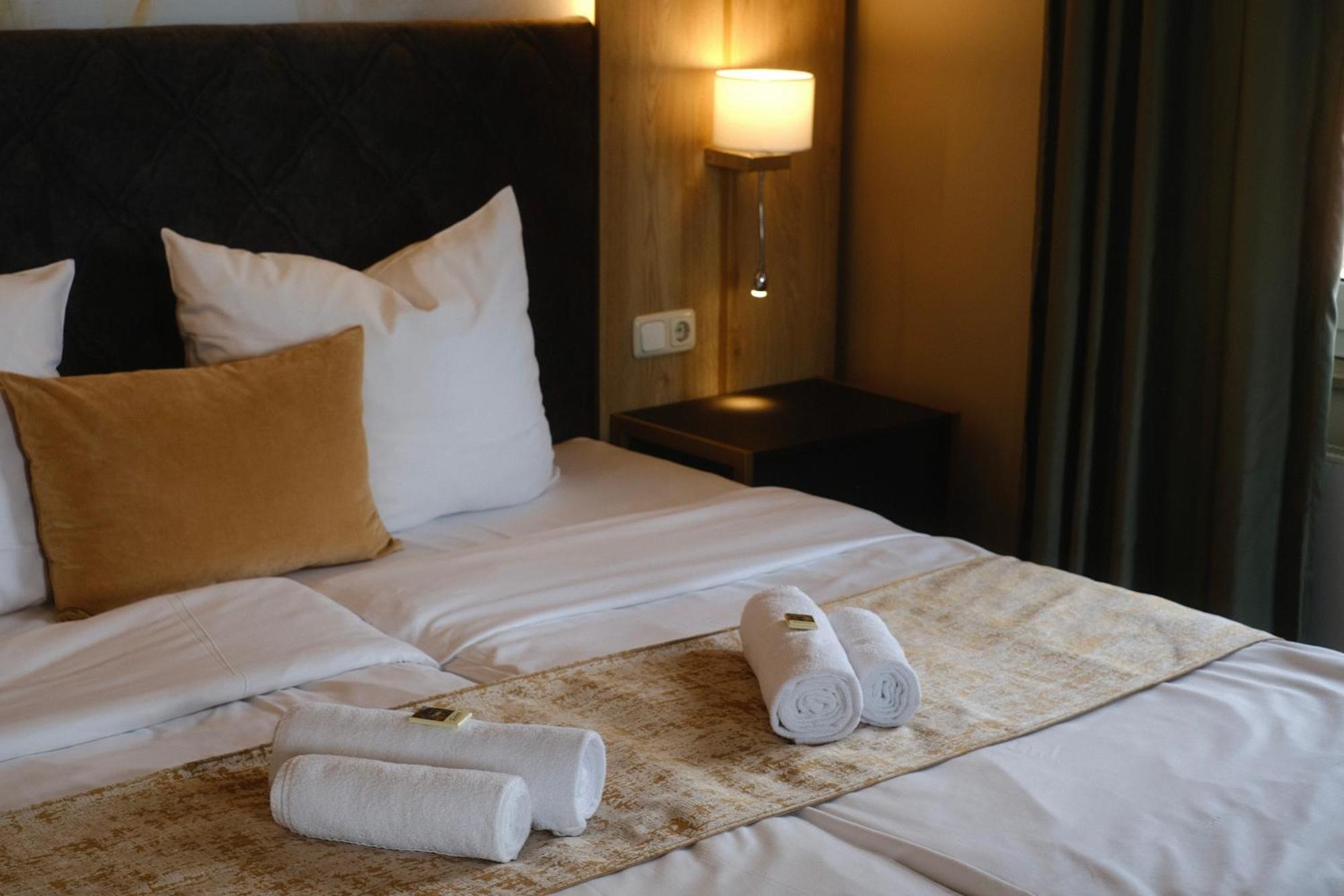 Parkhotel - Rosarium Итерзен Экстерьер фото
